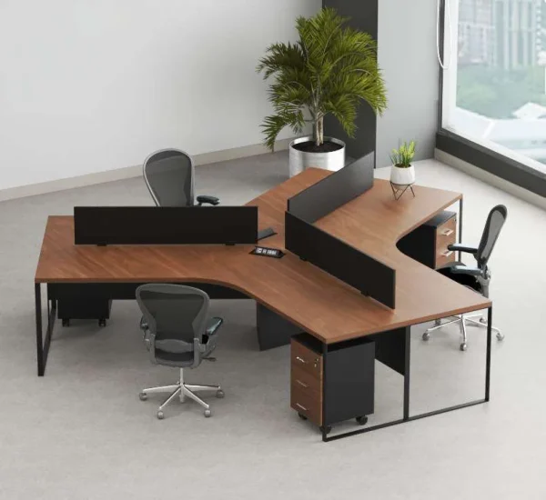 Latus workstation without storages