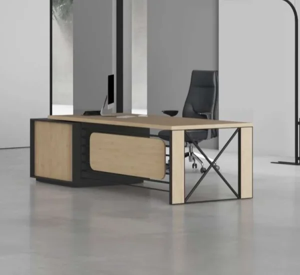 Cube Straight Desk