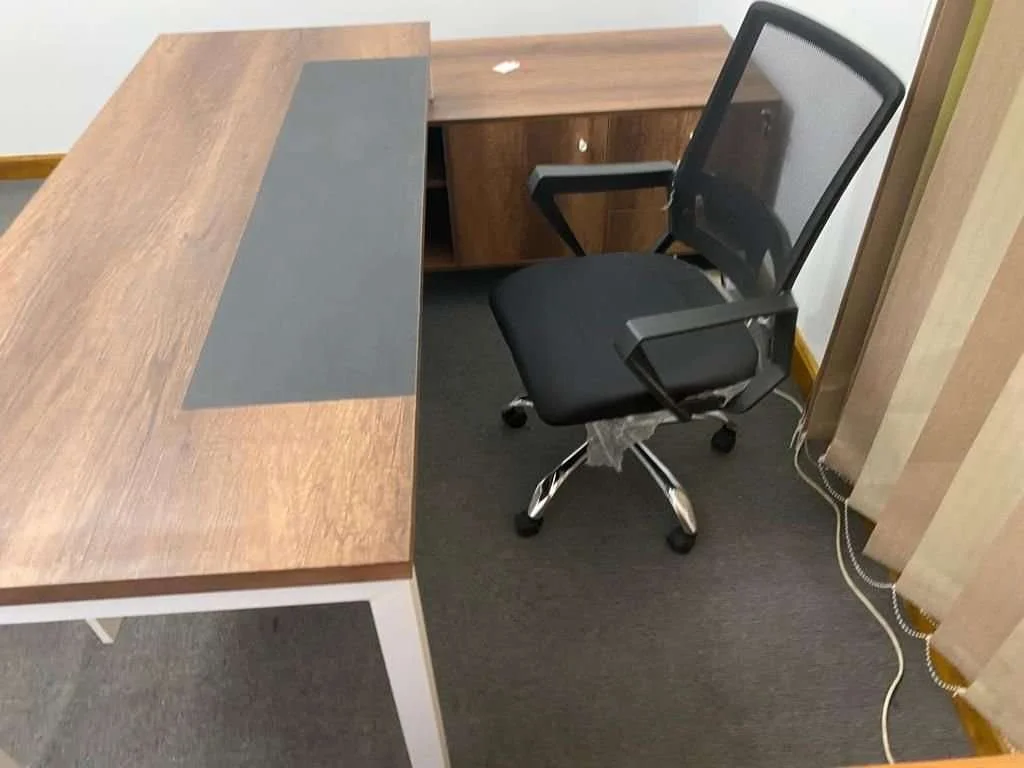 Latus Executive Manager Desk - Image 6