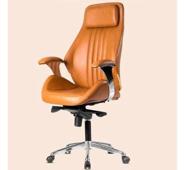Polo Manager Chair
