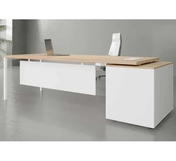 Ferrum straight Manager Desk