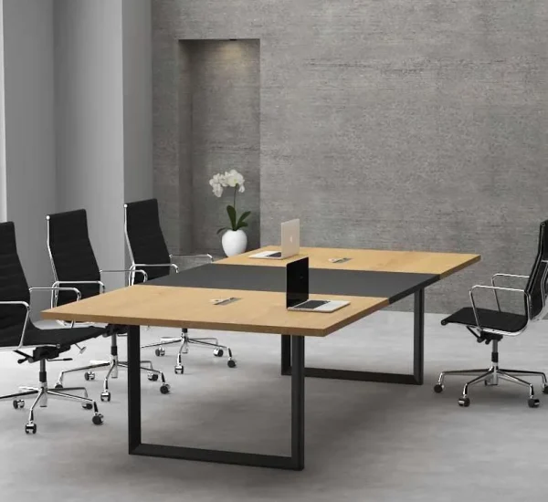 Latus meeting table